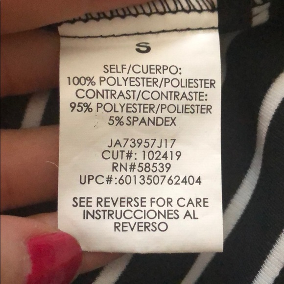 Dress - Picture 5 of 5